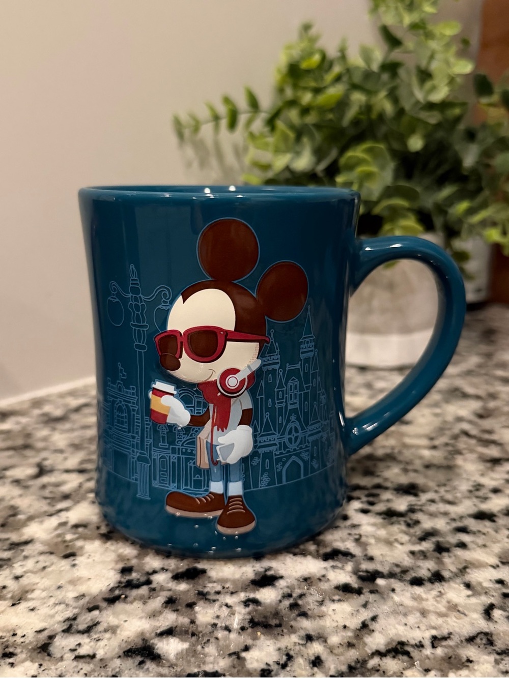 Disney Mickey and Minnie Mouse Mug Set - Picture 5 of 5